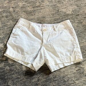 Lilly Pulitzer White Cotton Shorts. -women’s size 4 - great condition